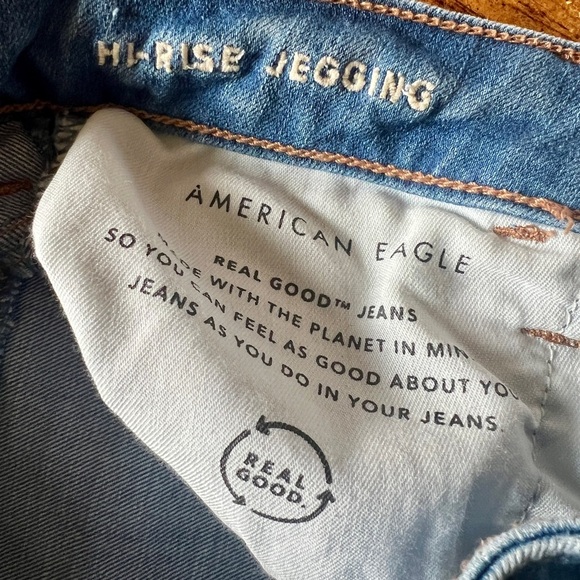 American Eagle Super Distressed Hi-Rise Jegging Skinny Jean - Size 2 (25") - Picture 11 of 13